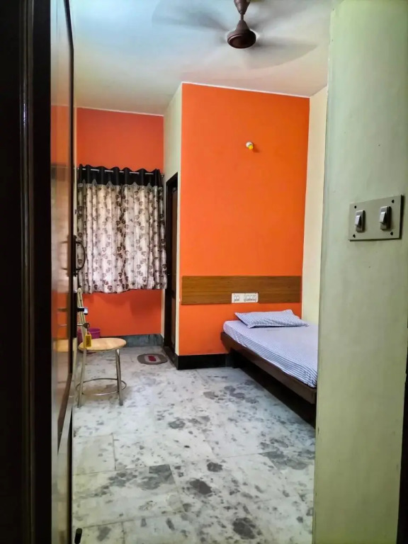 Hotel Eswara Lodge