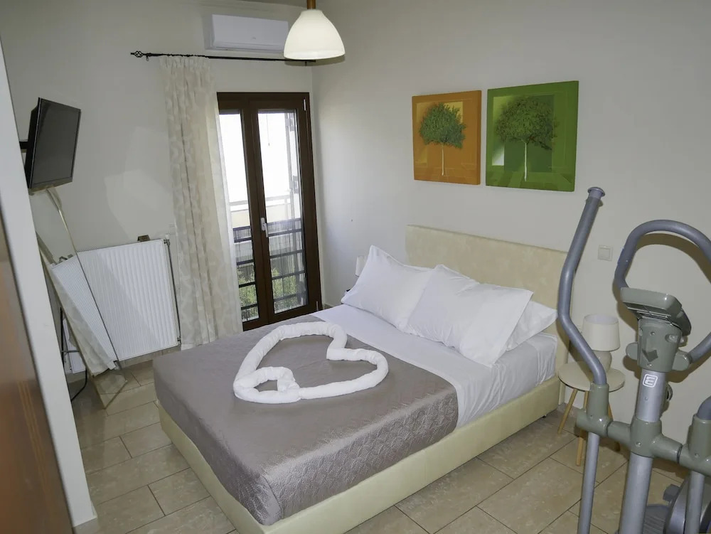 Giovanni City House near Chania Centre