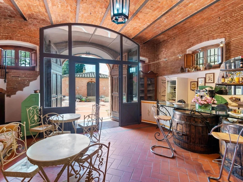 Secluded Apartment in San Miniato With Swimming Pool