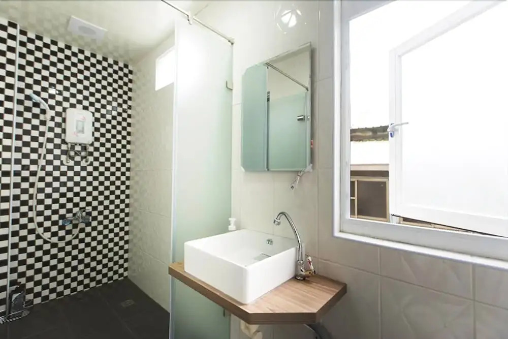 2222 Guest House
