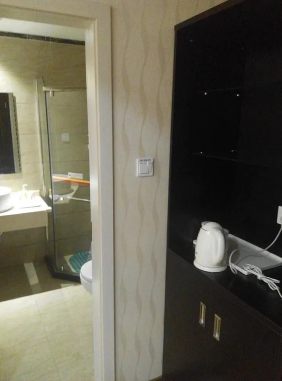 Sper 8 Hotel