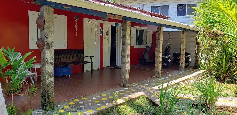 Paraiso Beach Hotel