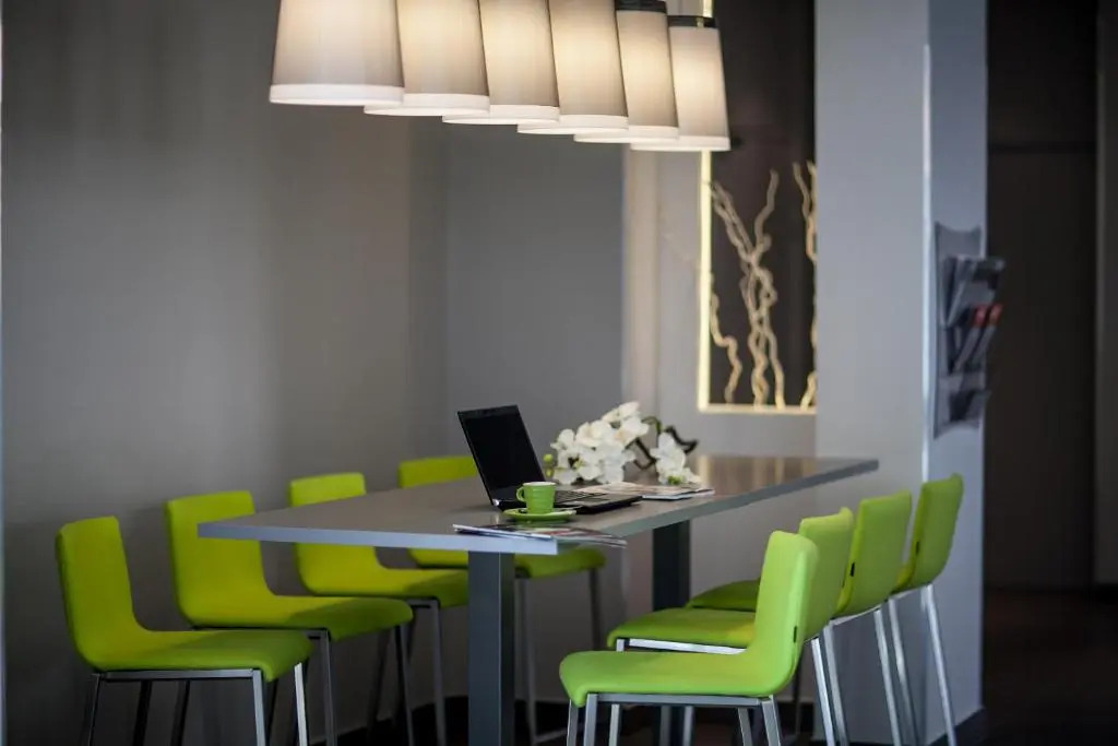 B&B HOTEL Antibes Juan-les-Pins