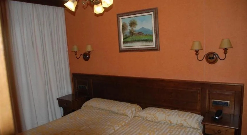 Hotel Giral