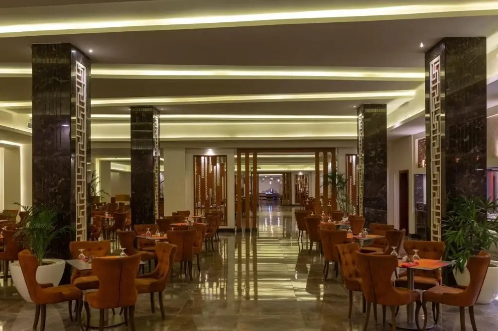 Albatros Aqua Blue Azrak VIP Package
