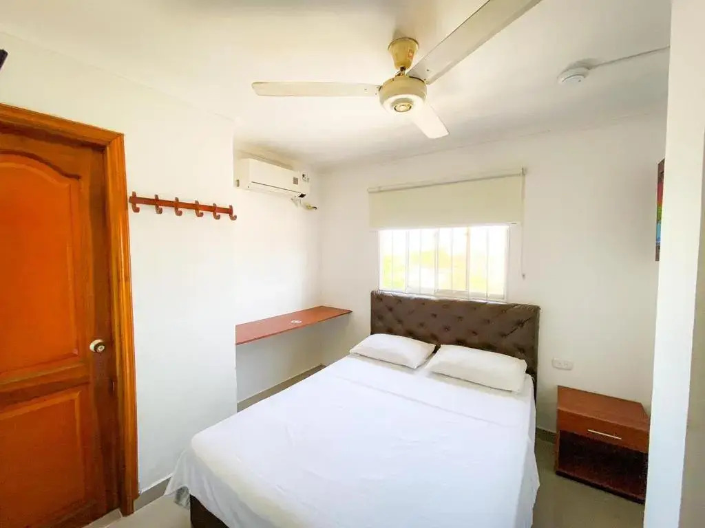 Hotel Aeromar Central