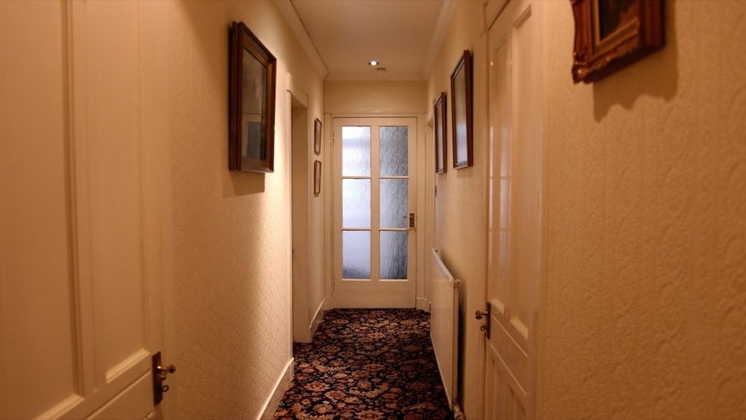 The Victorian Town House