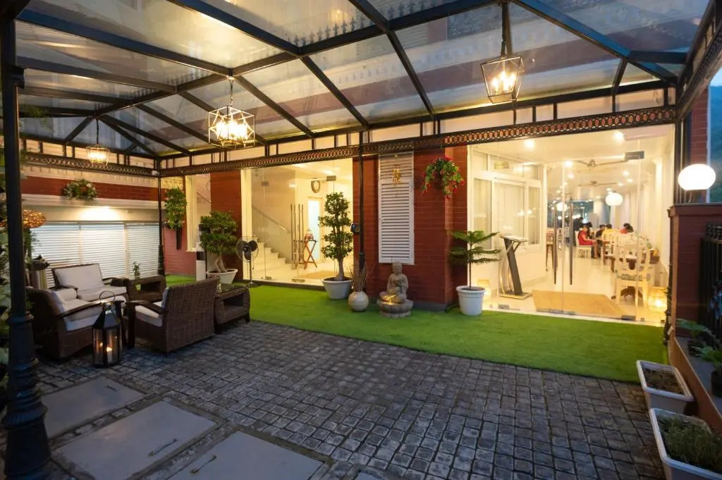 Terrakotta Rishikesh