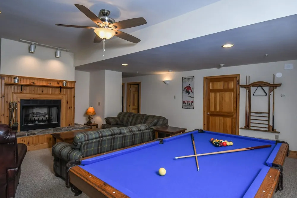 Paradise at Deep Creek 7 Bedroom House