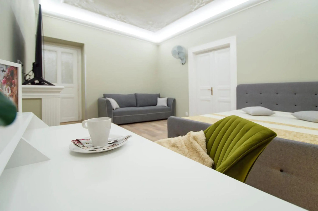 Apartment Navratilova 16
