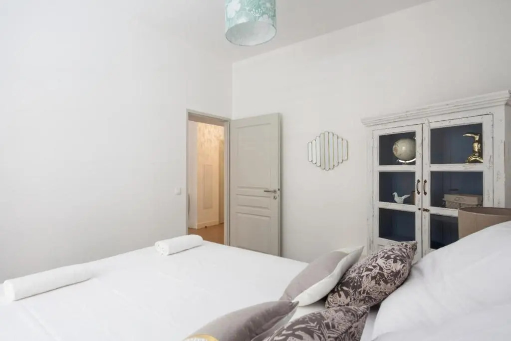 Modern and design 1br in Marseille city-center