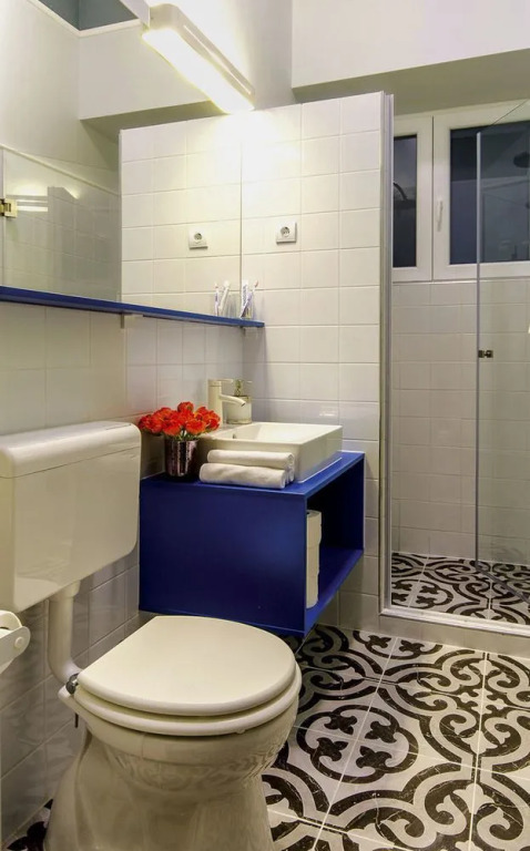 Lovage Apartment