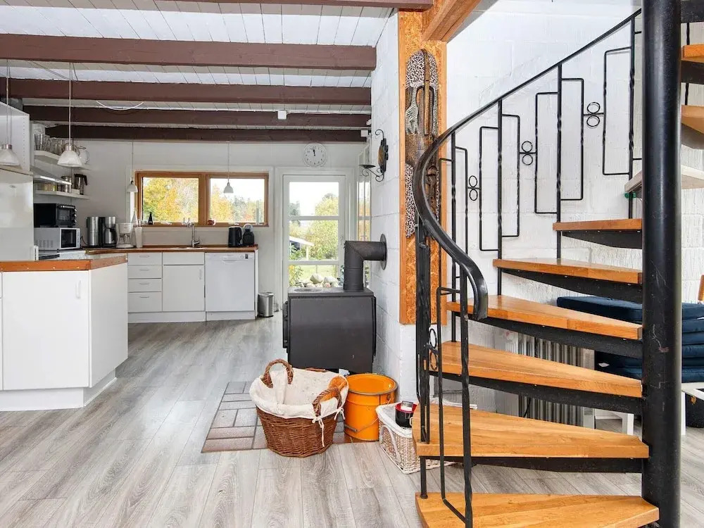 6 person holiday home in Ebeltoft