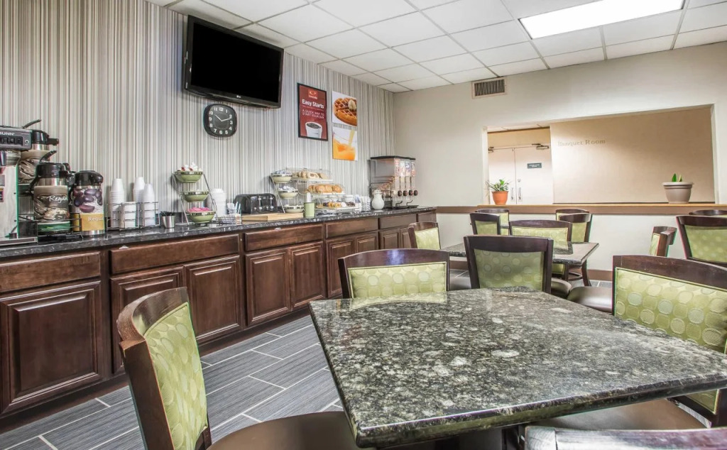 Studio 6 Suites Clarion, PA