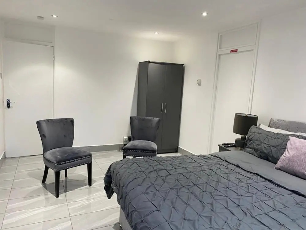Luxurious 2-bed Apartment in Woolwich, London