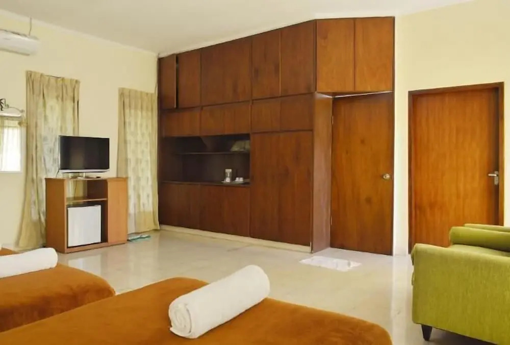 ZEN Rooms K. H. Moh Toha Ciawi