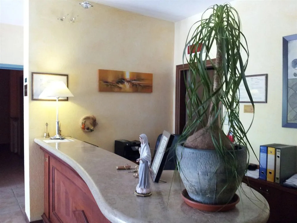 Hotel Clari