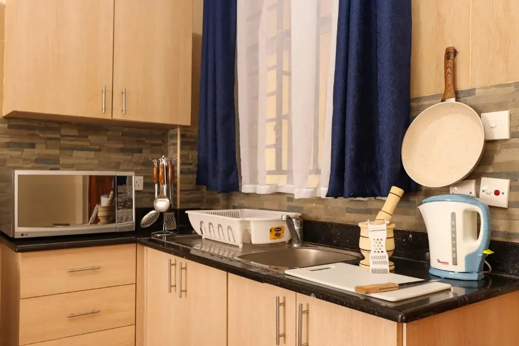 Exquisite fully furnished 1 bedroom apartment