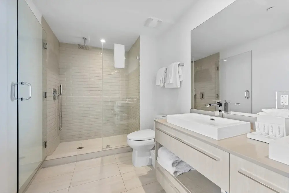 Stunning High-floor City View 1BR Hyde Beach House