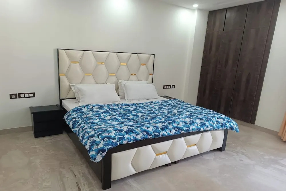 Mintstar Apartment And Suites, East Of Kailash