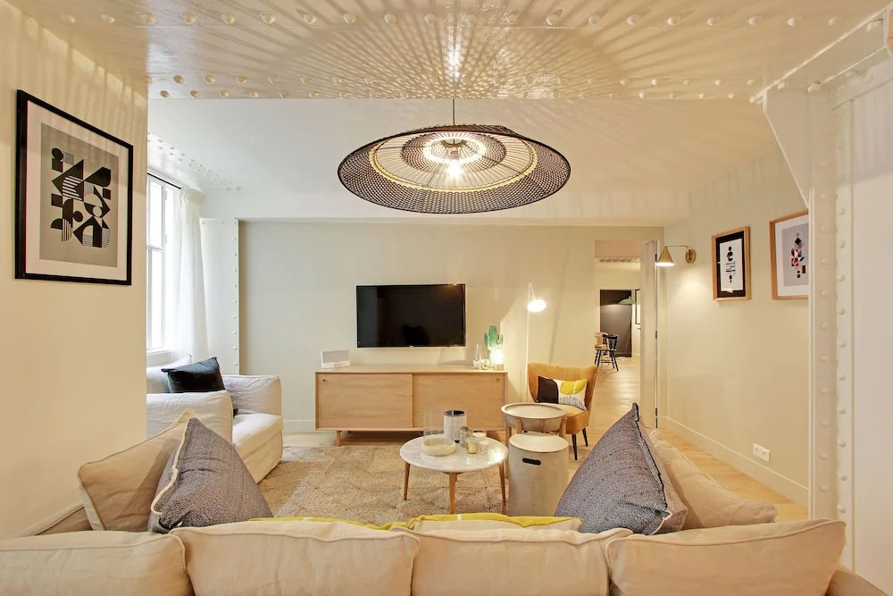 Pick A Flat's Chatelet Jour apartments
