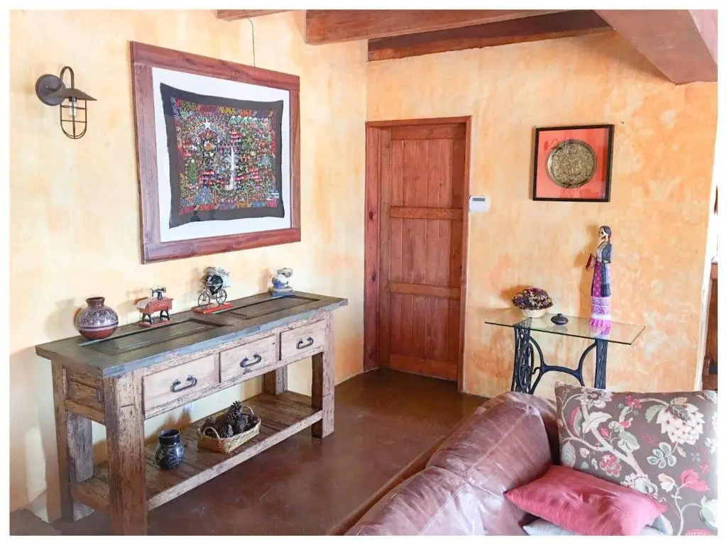Luxurious Cabin Retreat in Tapalpa 4 Bedrooms 6 Bathrooms
