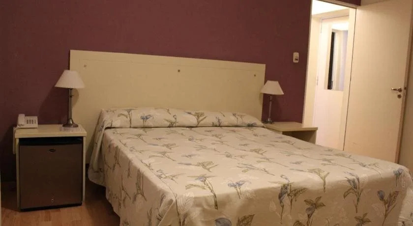 HOTEL LOS TILOS RECONQUISTA