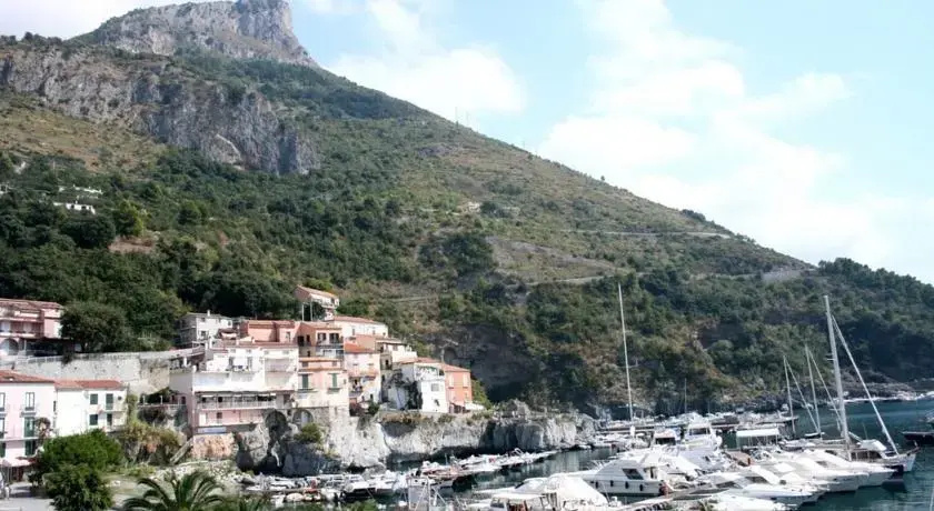 B&B Yacht - Porto di Maratea