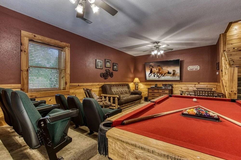 Papa Bears Hideaway - FKA Cold Creek Camp By Heritage Cabin Rentals