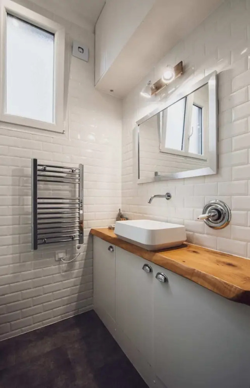 Superb Apartment at the Gateway to Paris