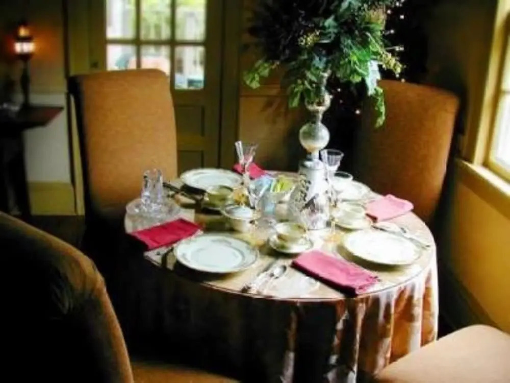 White Birches Inn