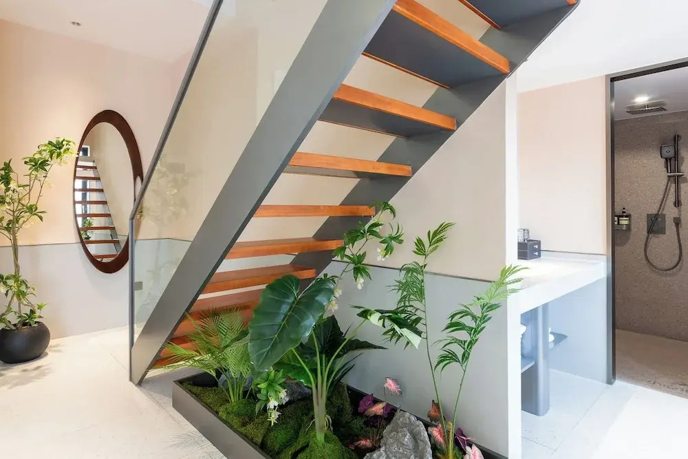 VISHAN Fashion Designer Trendy Residence