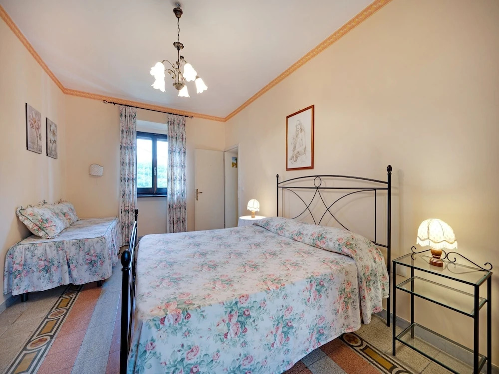 Mansion in Prodo near Lake Bolsena