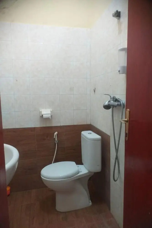Nushe Hostel & Room