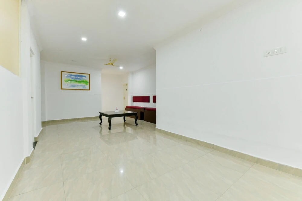 OYO 16532 Anchor House Hotel
