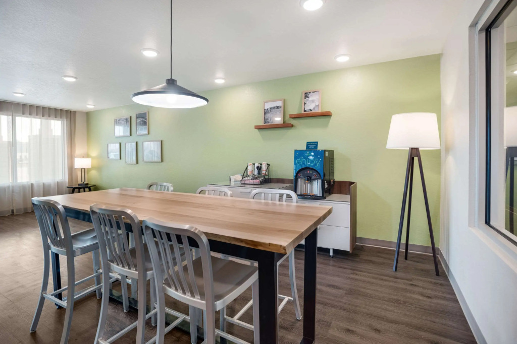 WoodSpring Suites Sulphur - Lake Charles