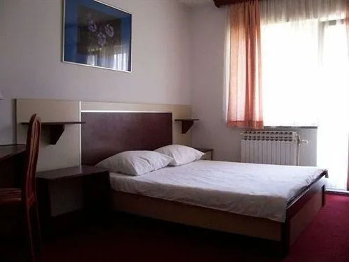 万豪酒店(Merriot Hotel)