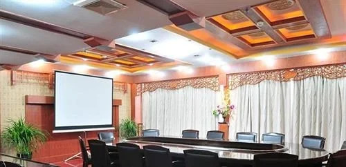 Baoding Century Garden Hotel