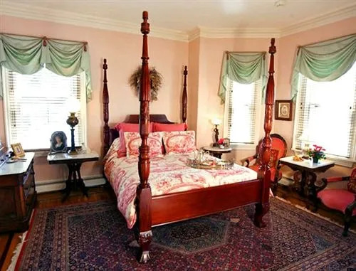 Sarah Kendall House