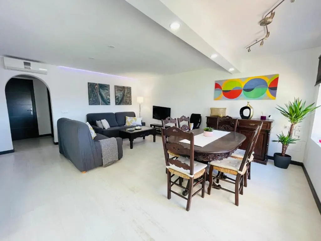 Magnifica vivienda a 650m de la playa en Marbella