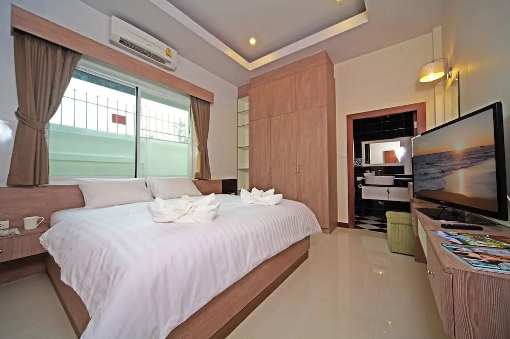 Baan Piam Sanook