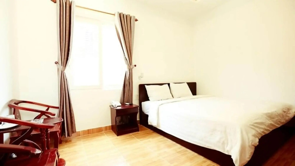 Xuan Hung Hotel