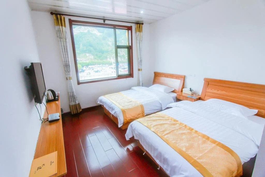 Yijie Hotel Baishi Mountain
