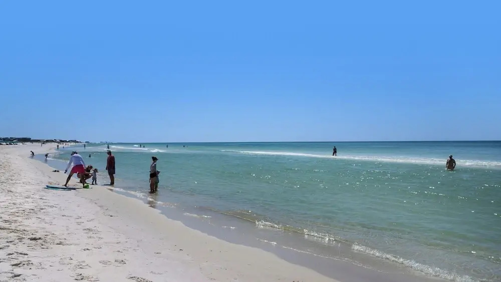 5BR Sleeps 14 in Seagrove Beach, Golf Cart, 6 Bikes, Pool + Free Attractions!