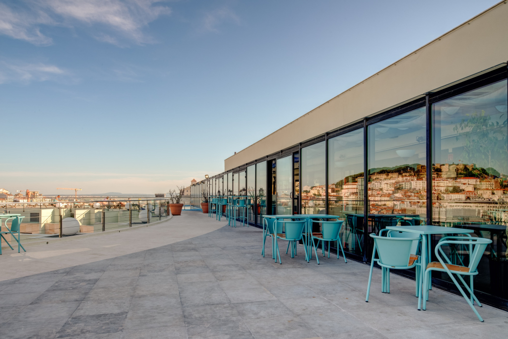 VIP Executive Eden Aparthotel