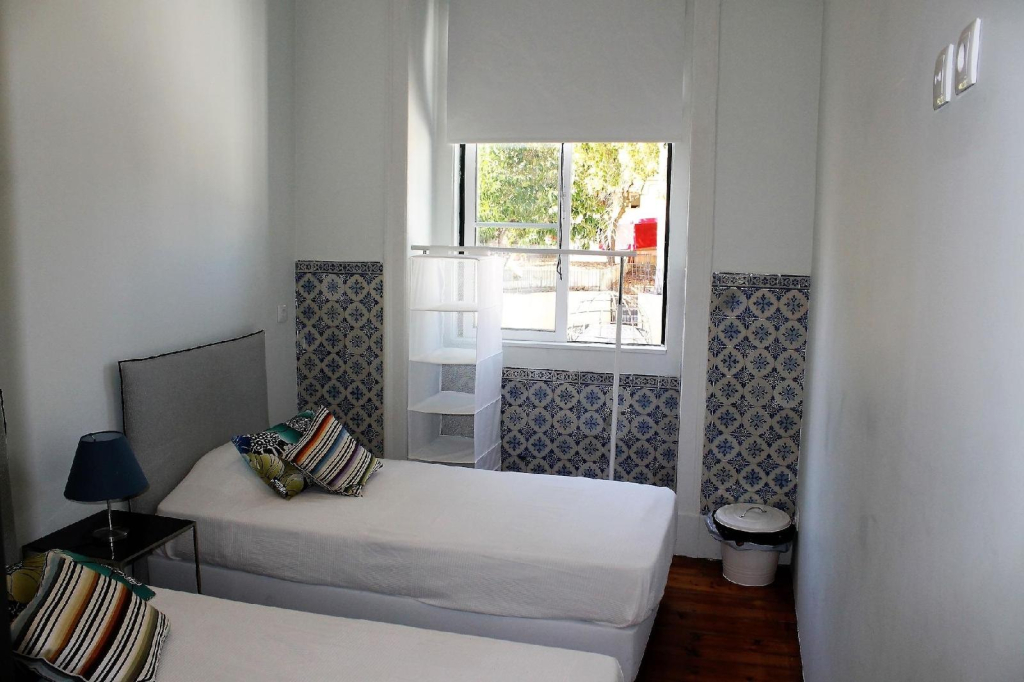 Back to Lisbon Hostel