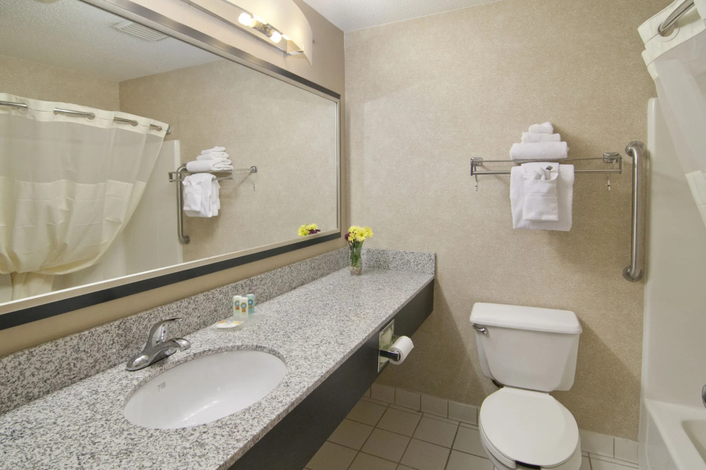 Quality Inn & Suites Mankato East