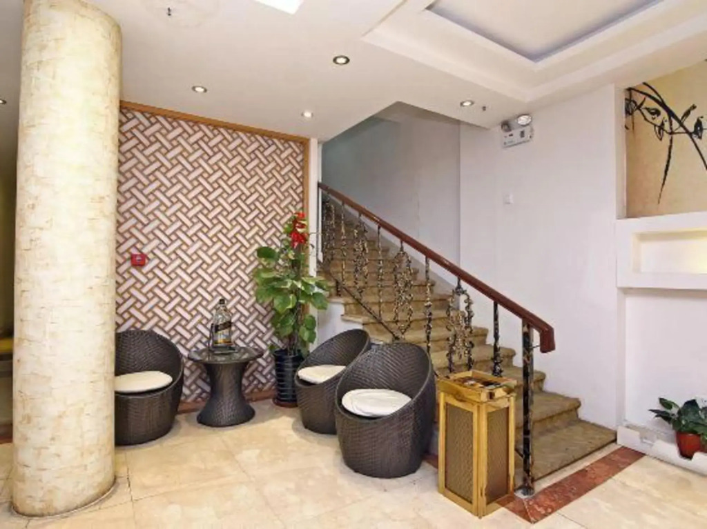 Lanshan Hostel