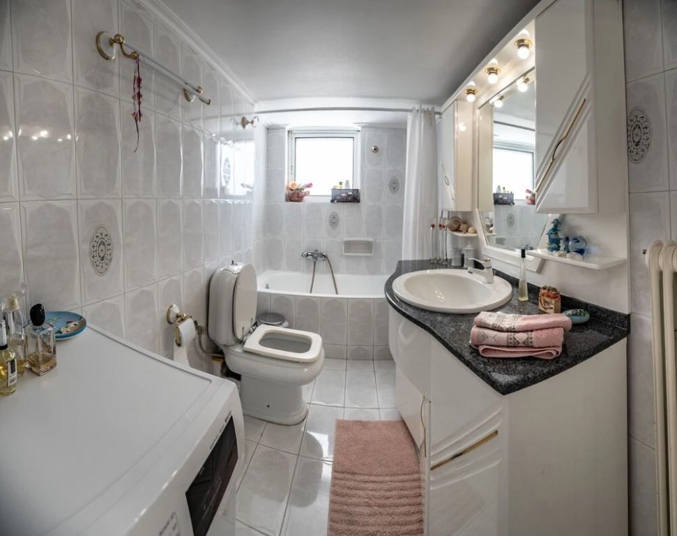 Apartment in Vyronas 3 Double Bedrooms