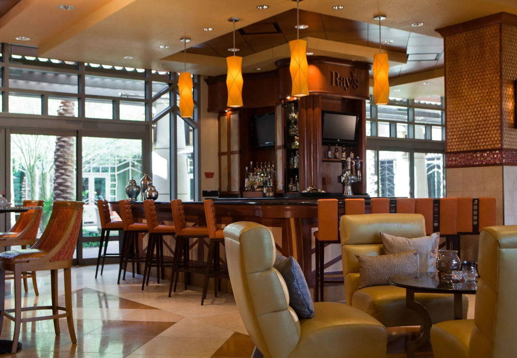 Renaissance Phoenix Glendale Hotel & Conference Center